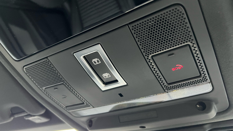 Land Rover Discovery Sport 1.5 P270e Dynamic HSE 5dr Auto [5 Seat] Station Wagon